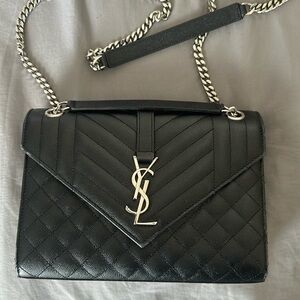 YSL Envelope Medium  Handbag in Quilted Grain leather